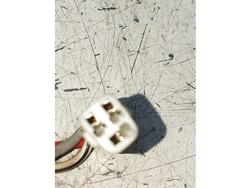 Recambio de retrovisor derecho para daihatsu feroza 1.6 referencia OEM IAM  ELÉCTRICO 1988