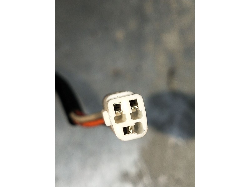 Recambio de retrovisor izquierdo para daihatsu feroza 1.6 referencia OEM IAM  ELÉCTRICO 1988