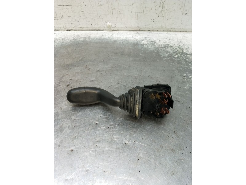 Recambio de mando limpia para skoda felicia i (6u1) 1.3 referencia OEM IAM 441945260166  1994
