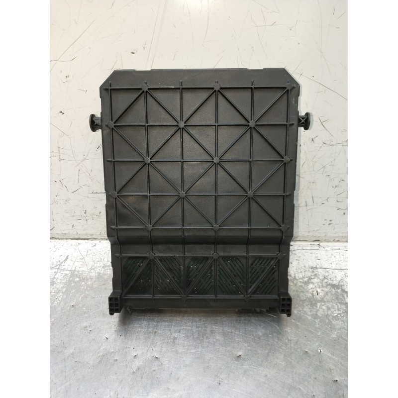 Recambio de caja reles / fusibles para peugeot partner monospace (5_, g_) 2.0 hdi referencia OEM IAM 9650584580 BSIE0100 S118085