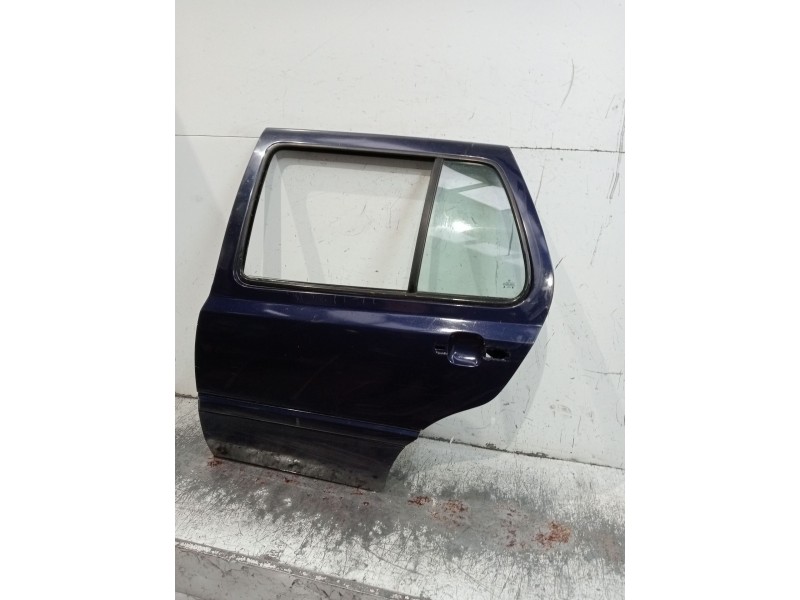 Recambio de puerta trasera izquierda para volkswagen golf iii (1h1) 1.9 tdi referencia OEM IAM   5P