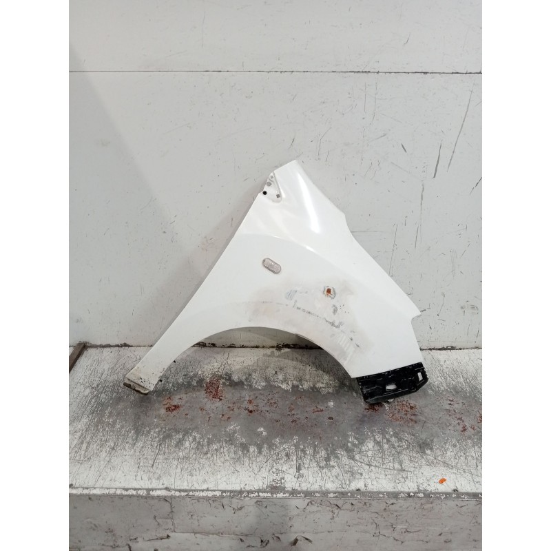 Recambio de aleta delantera derecha para dacia dokker furgoneta/monovolumen 1.5 dci 75 / blue dci 75 (fejw, feah) referencia OEM