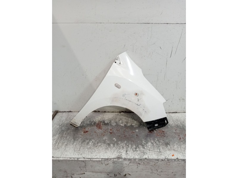 Recambio de aleta delantera derecha para dacia dokker furgoneta/monovolumen 1.5 dci 75 / blue dci 75 (fejw, feah) referencia OEM