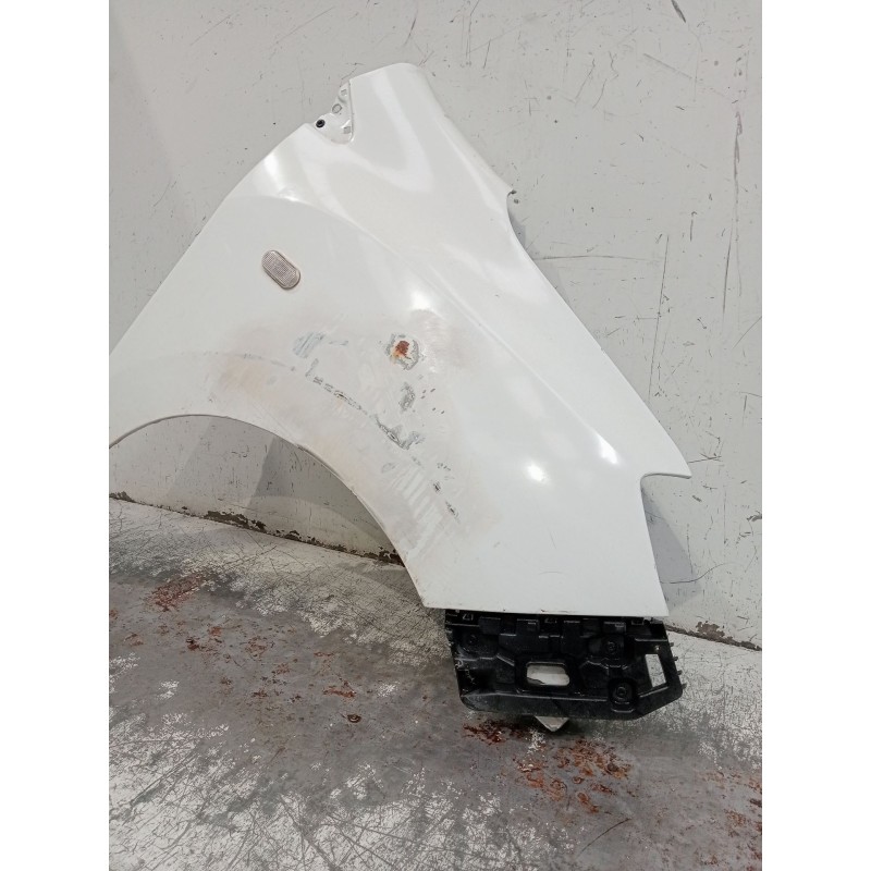 Recambio de aleta delantera derecha para dacia dokker furgoneta/monovolumen 1.5 dci 75 / blue dci 75 (fejw, feah) referencia OEM