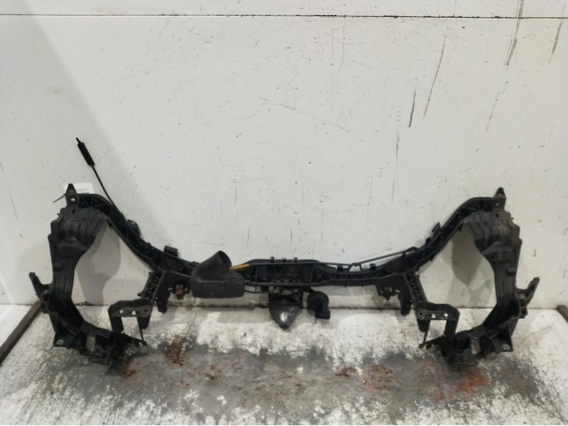 Recambio de panel frontal para mercedes-benz clase a (w169) a 160 cdi (169.006, 169.306) referencia OEM IAM   2004