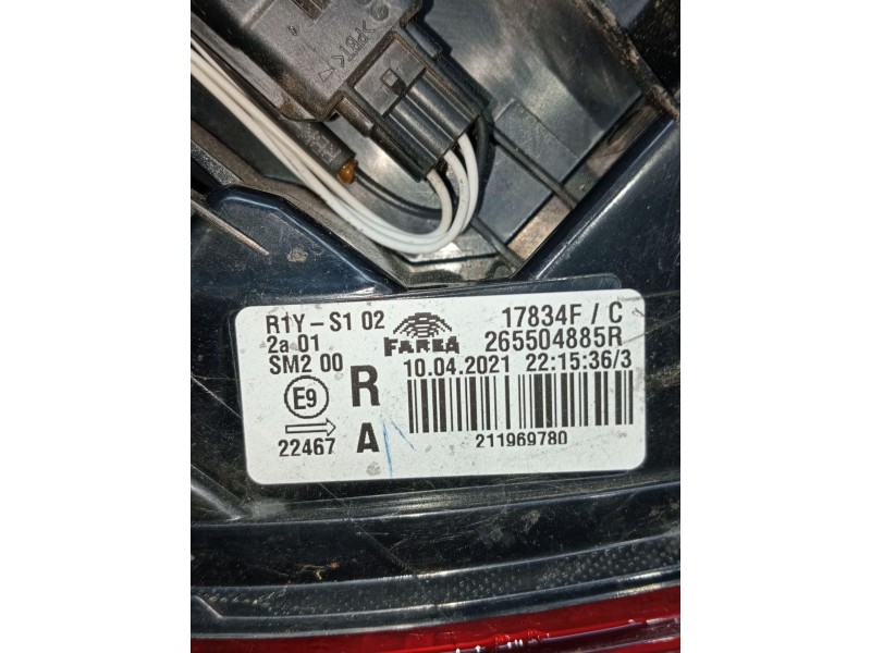 Recambio de piloto trasero derecho para renault clio v referencia OEM IAM 265504885R 211969780 2019 LED