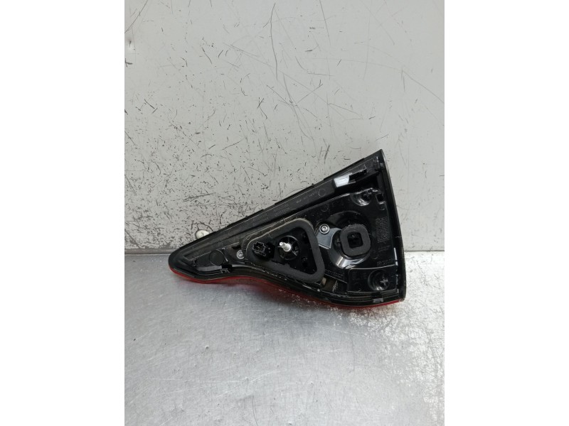 Recambio de piloto trasero izquierdo interior para renault clio v referencia OEM IAM 285551147R 265550866R 2019 LED