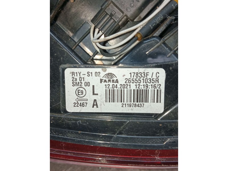 Recambio de piloto trasero izquierdo para renault clio v referencia OEM IAM 265551035R 211978437 2019 LED