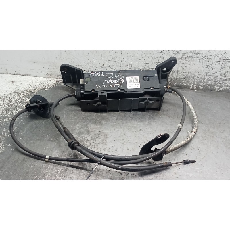 Recambio de freno de mano electrico para renault grand scénic ii (jm0/1_) 1.9 dci (jm14) referencia OEM IAM 8200522628A  