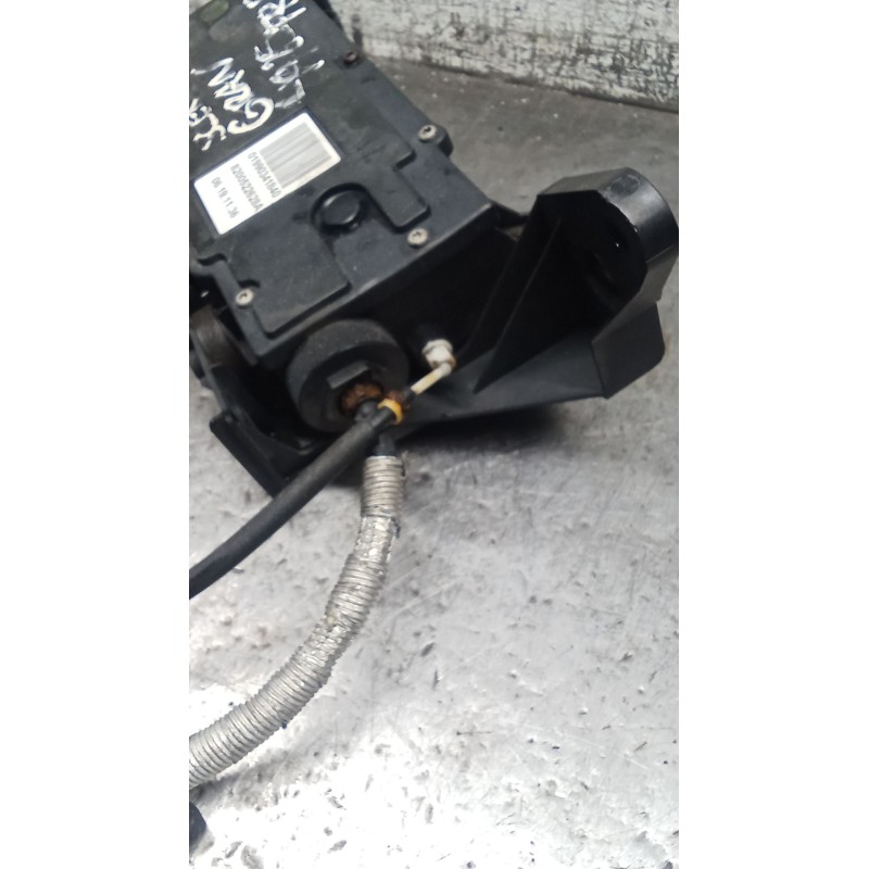 Recambio de freno de mano electrico para renault grand scénic ii (jm0/1_) 1.9 dci (jm14) referencia OEM IAM 8200522628A  