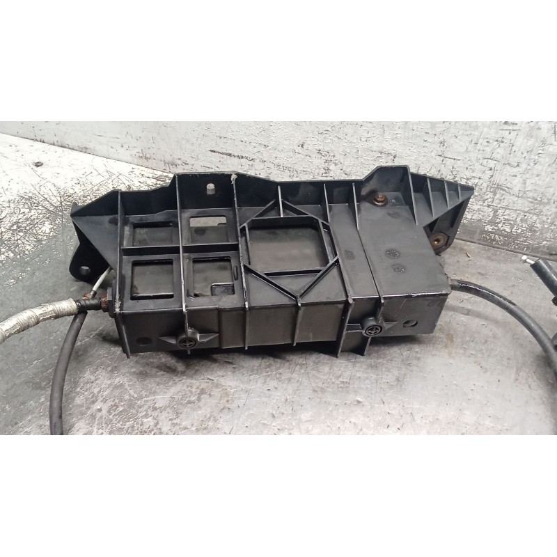 Recambio de freno de mano electrico para renault grand scénic ii (jm0/1_) 1.9 dci (jm14) referencia OEM IAM 8200522628A  