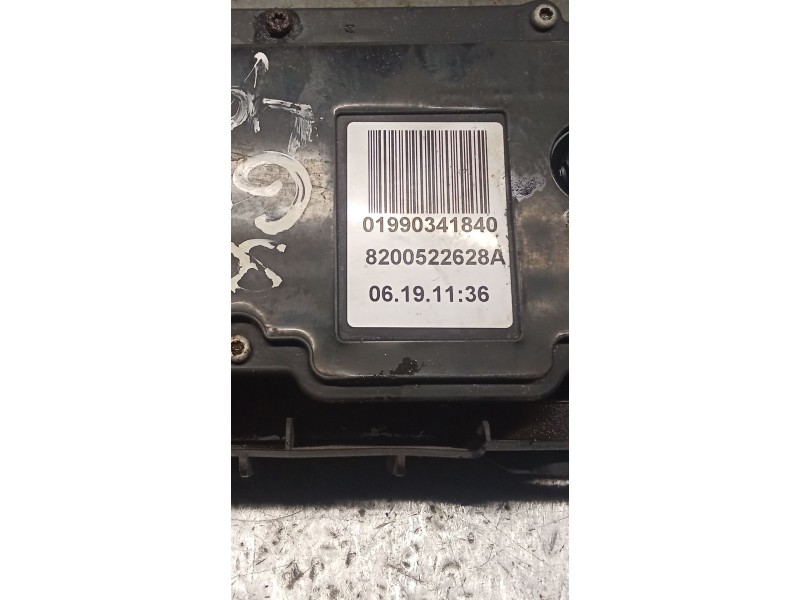 Recambio de freno de mano electrico para renault grand scénic ii (jm0/1_) 1.9 dci (jm14) referencia OEM IAM 8200522628A  