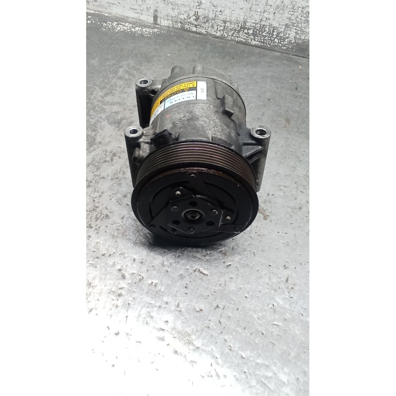 Recambio de compresor aire acondicionado para renault scénic ii (jm0/1_) 1.9 dci (jm0g, jm12, jm1g, jm2c) referencia OEM IAM 820