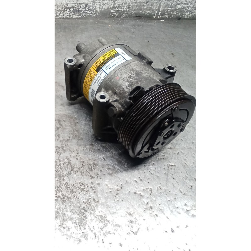 Recambio de compresor aire acondicionado para renault scénic ii (jm0/1_) 1.9 dci (jm0g, jm12, jm1g, jm2c) referencia OEM IAM 820