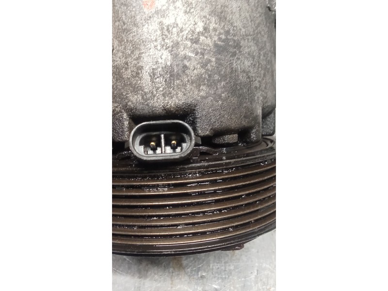 Recambio de compresor aire acondicionado para renault scénic ii (jm0/1_) 1.9 dci (jm0g, jm12, jm1g, jm2c) referencia OEM IAM 820