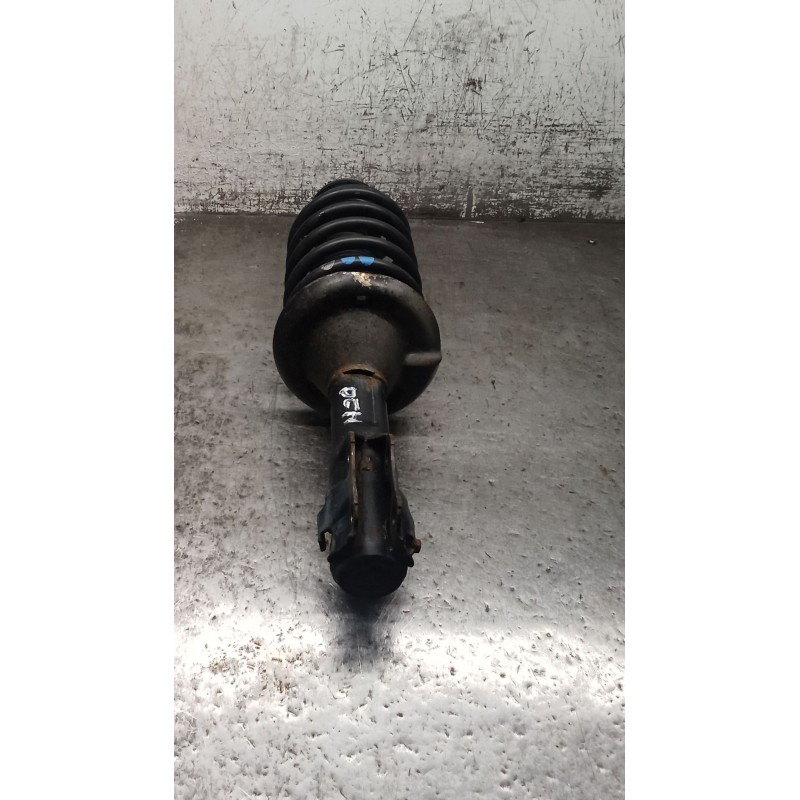 Recambio de amortiguador delantero derecho para volkswagen golf iii (1h1) 1.9 tdi referencia OEM IAM   91
