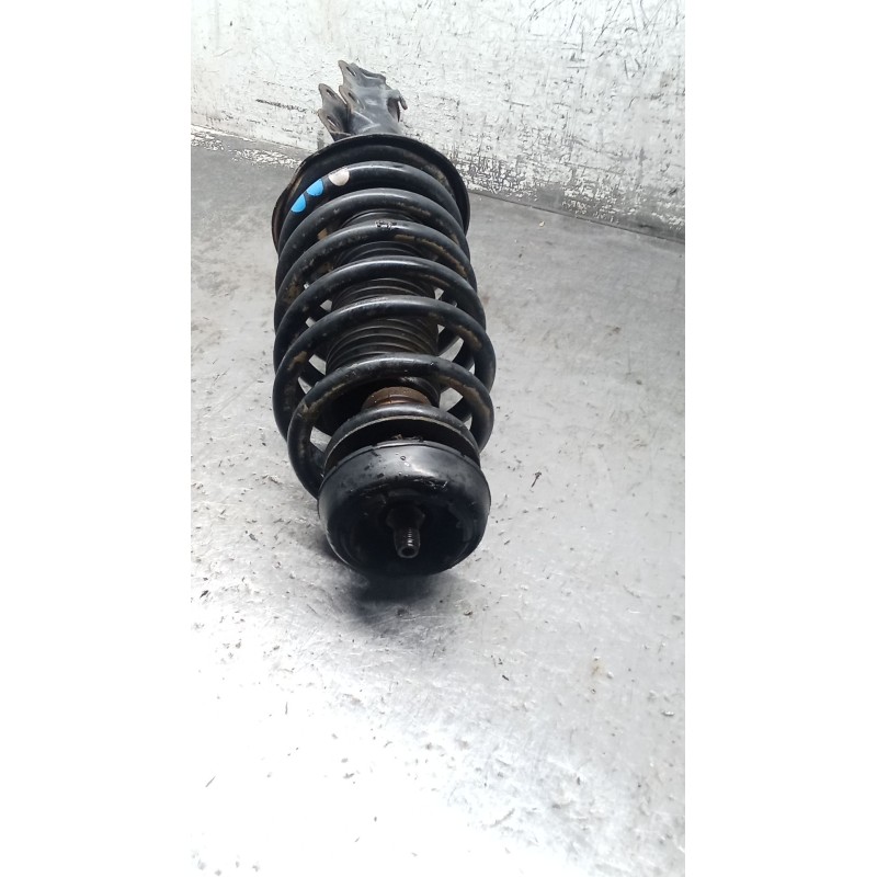 Recambio de amortiguador delantero derecho para volkswagen golf iii (1h1) 1.9 tdi referencia OEM IAM   91