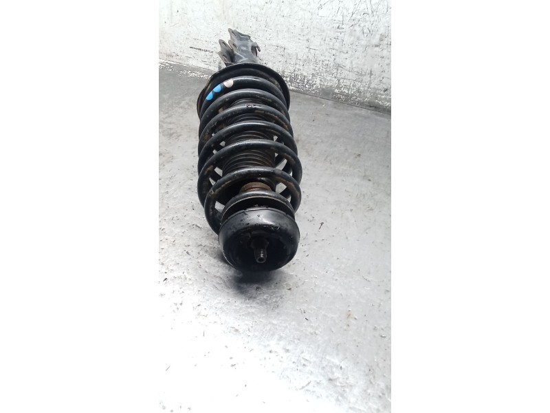 Recambio de amortiguador delantero derecho para volkswagen golf iii (1h1) 1.9 tdi referencia OEM IAM   91
