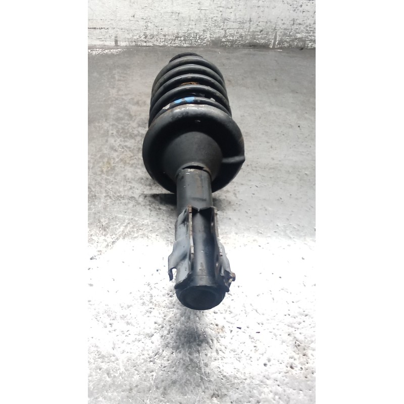 Recambio de amortiguador delantero izquierdo para volkswagen golf iii (1h1) 1.9 tdi referencia OEM IAM   91