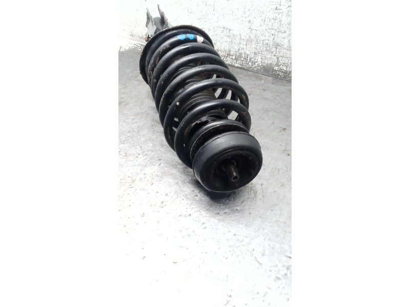 Recambio de amortiguador delantero izquierdo para volkswagen golf iii (1h1) 1.9 tdi referencia OEM IAM   91