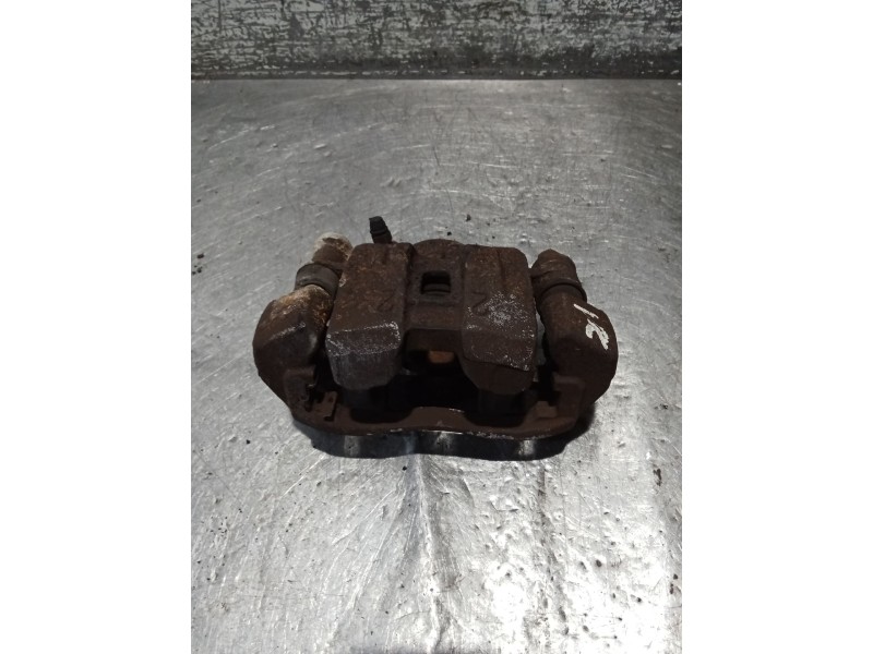 Recambio de pinza freno delantera izquierda para daihatsu feroza 1.6 referencia OEM IAM   88