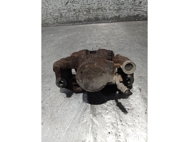 Recambio de pinza freno delantera izquierda para daihatsu feroza 1.6 referencia OEM IAM   88