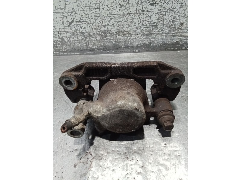 Recambio de pinza freno delantera izquierda para daihatsu feroza 1.6 referencia OEM IAM   88