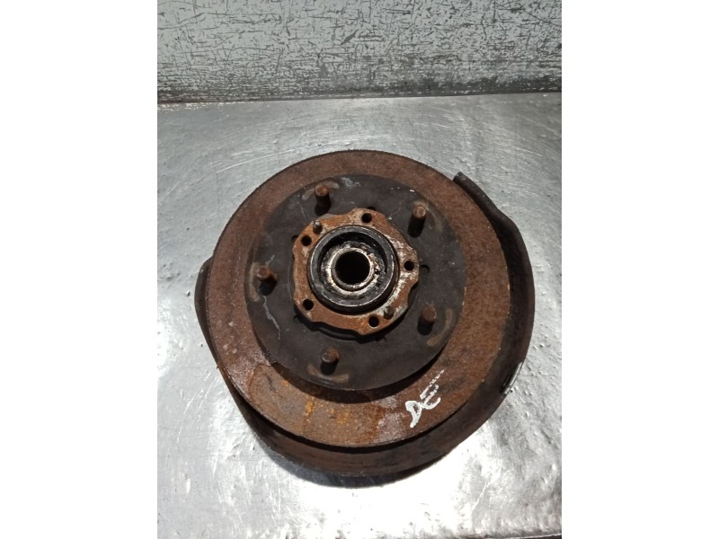 Recambio de mangueta delantera derecha para daihatsu feroza 1.6 referencia OEM IAM   88