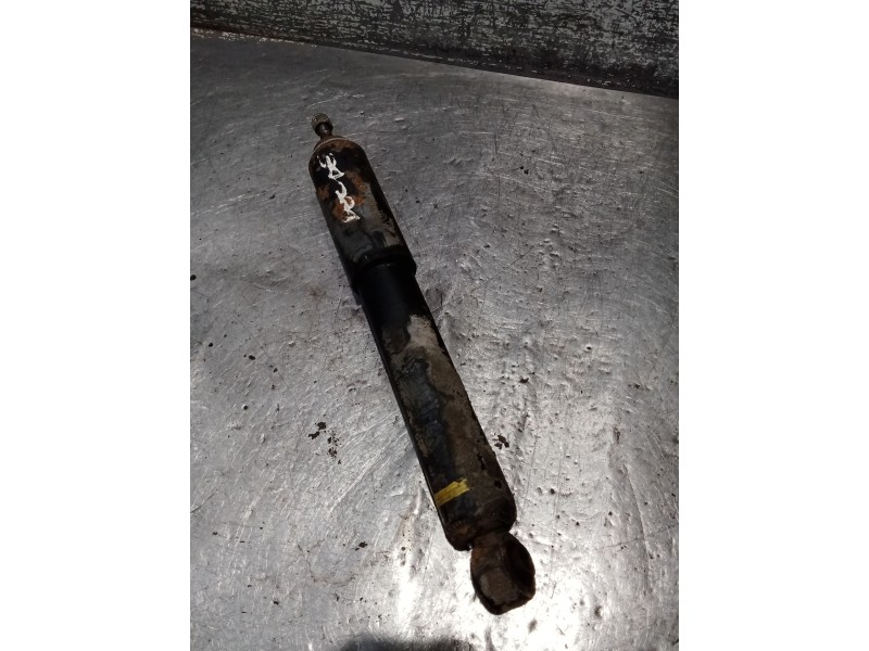 Recambio de amortiguador delantero derecho para daihatsu feroza 1.6 referencia OEM IAM   88