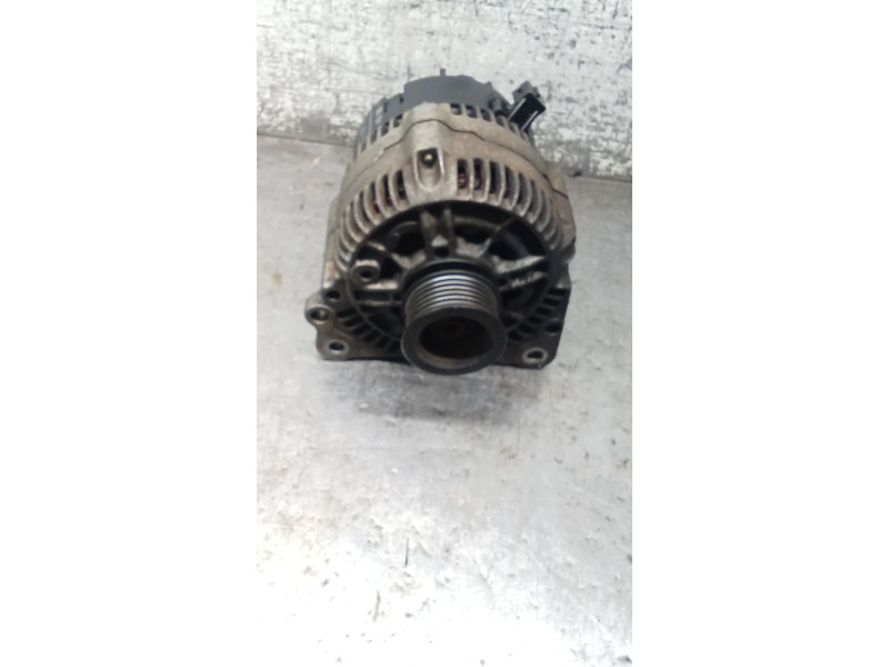 Recambio de alternador para volkswagen golf iii (1h1) 1.9 tdi referencia OEM IAM 028903025H 70A 91