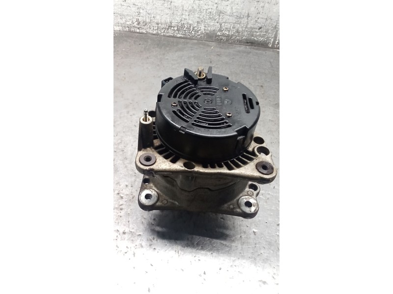 Recambio de alternador para volkswagen golf iii (1h1) 1.9 tdi referencia OEM IAM 028903025H 70A 91