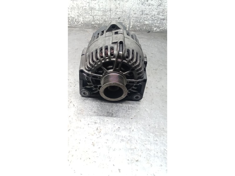 Recambio de alternador para renault grand scénic ii (jm0/1_) 1.9 dci (jm14) referencia OEM IAM 8200667610  