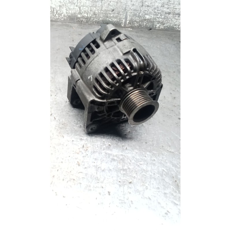 Recambio de alternador para renault grand scénic ii (jm0/1_) 1.9 dci (jm14) referencia OEM IAM 8200667610  