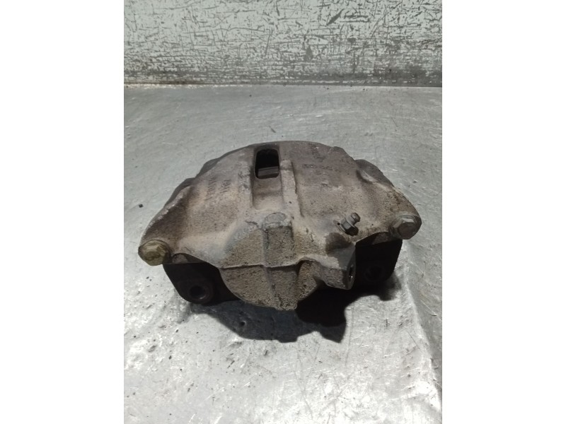 Recambio de pinza freno delantera derecha para renault kangoo (kc0/1_) 1.9 dci 4x4 (kc0v) referencia OEM IAM   97