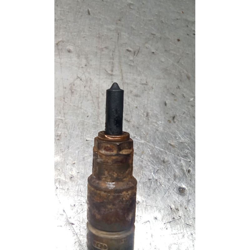 Recambio de inyector para audi 80 b4 sedán (8c2) 1.9 tdi referencia OEM IAM 2FHKBEL58P87 028130201G BOSCH