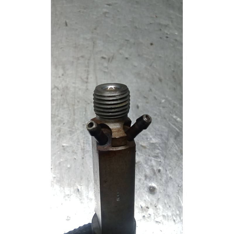 Recambio de inyector para audi 80 b4 sedán (8c2) 1.9 tdi referencia OEM IAM 2FHKBEL58P87 028130201G BOSCH