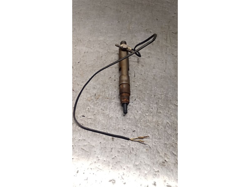 Recambio de inyector para audi 80 b4 sedán (8c2) 1.9 tdi referencia OEM IAM 028130201H  BOSCH