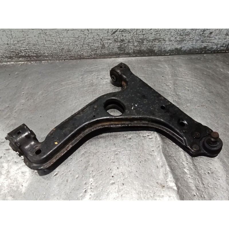 Recambio de brazo suspension inferior delantero derecho para opel astra h gtc (a04) 1.9 cdti (l08) referencia OEM IAM   04