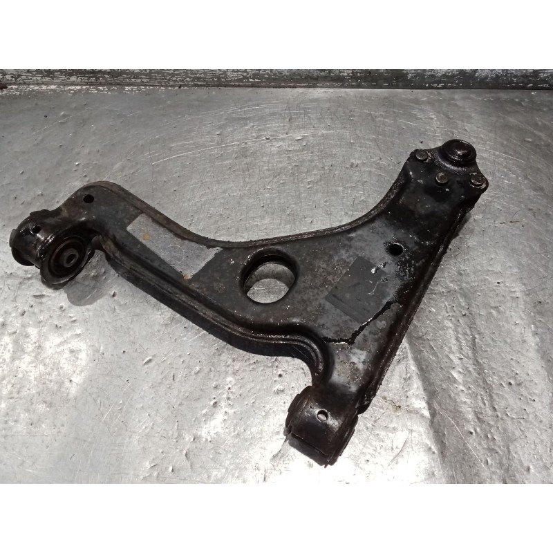 Recambio de brazo suspension inferior delantero derecho para opel astra h gtc (a04) 1.9 cdti (l08) referencia OEM IAM   04