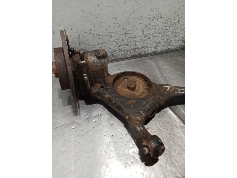 Recambio de mangueta trasera izquierda para renault kangoo (kc0/1_) 1.9 dci 4x4 (kc0v) referencia OEM IAM 8200141953  97