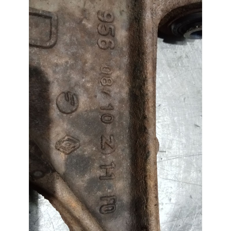 Recambio de brazo suspension inferior delantero derecho para renault kangoo (kc0/1_) 1.9 dci 4x4 (kc0v) referencia OEM IAM   97
