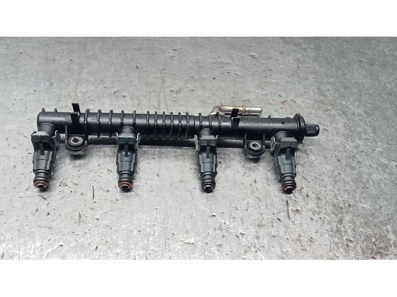 Recambio de rampa inyectora para opel agila a (h00) 1.2 16v (f68) referencia OEM IAM 0280151076  00