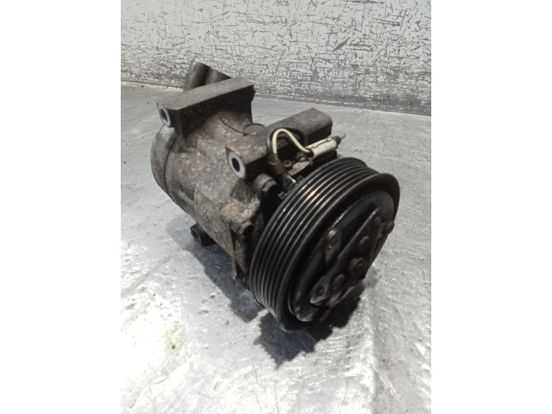 Recambio de compresor aire acondicionado para renault kangoo (kc0/1_) 1.9 dci 4x4 (kc0v) referencia OEM IAM 7700111235 335120914