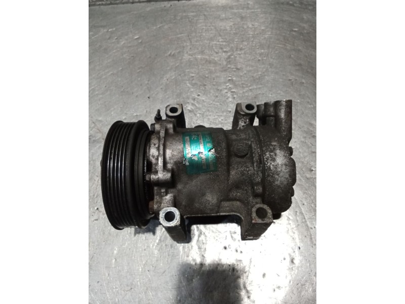 Recambio de compresor aire acondicionado para renault kangoo (kc0/1_) 1.9 dci 4x4 (kc0v) referencia OEM IAM 7700111235 335120914