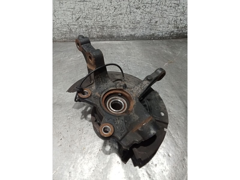 Recambio de mangueta delantera derecha para renault clio v referencia OEM IAM   19