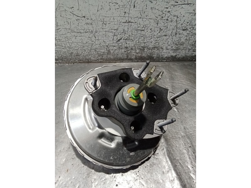 Recambio de servofreno para renault clio v referencia OEM IAM 472109156RT  97