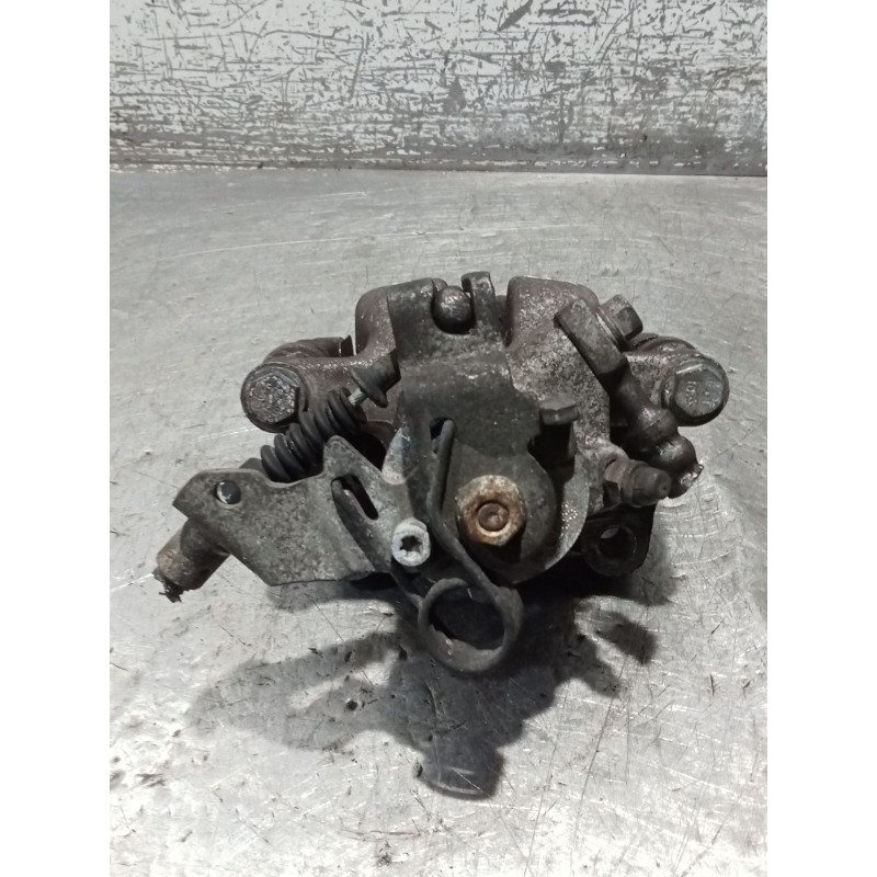 Recambio de pinza freno trasera izquierda para opel astra h gtc (a04) 1.9 cdti (l08) referencia OEM IAM   04