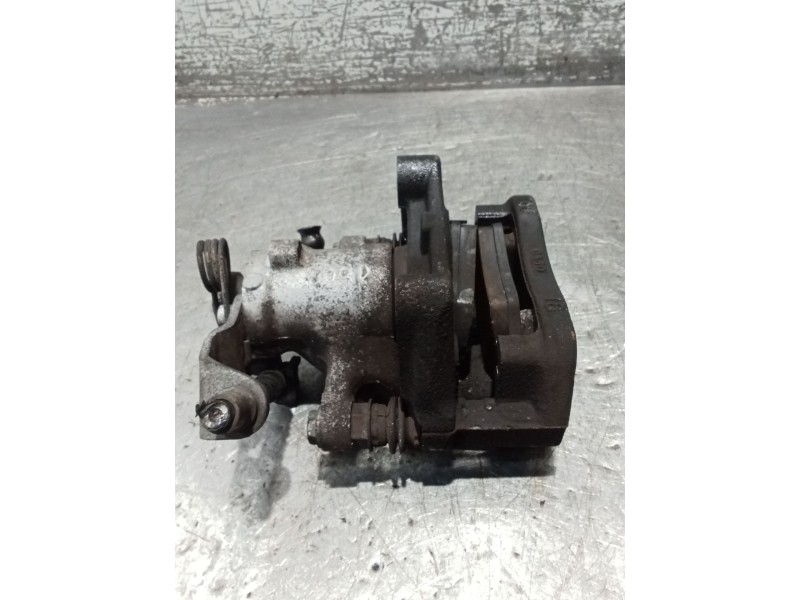 Recambio de pinza freno trasera izquierda para opel astra h gtc (a04) 1.9 cdti (l08) referencia OEM IAM   04
