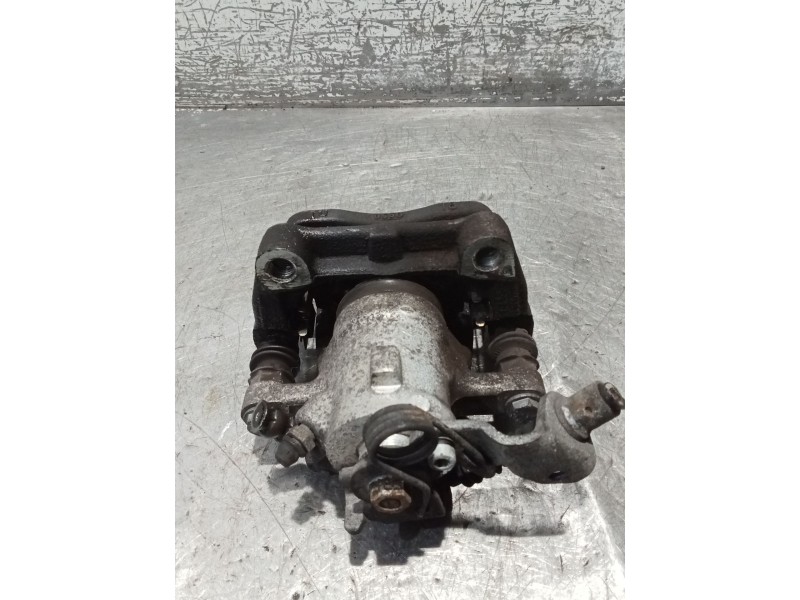 Recambio de pinza freno trasera izquierda para opel astra h gtc (a04) 1.9 cdti (l08) referencia OEM IAM   04