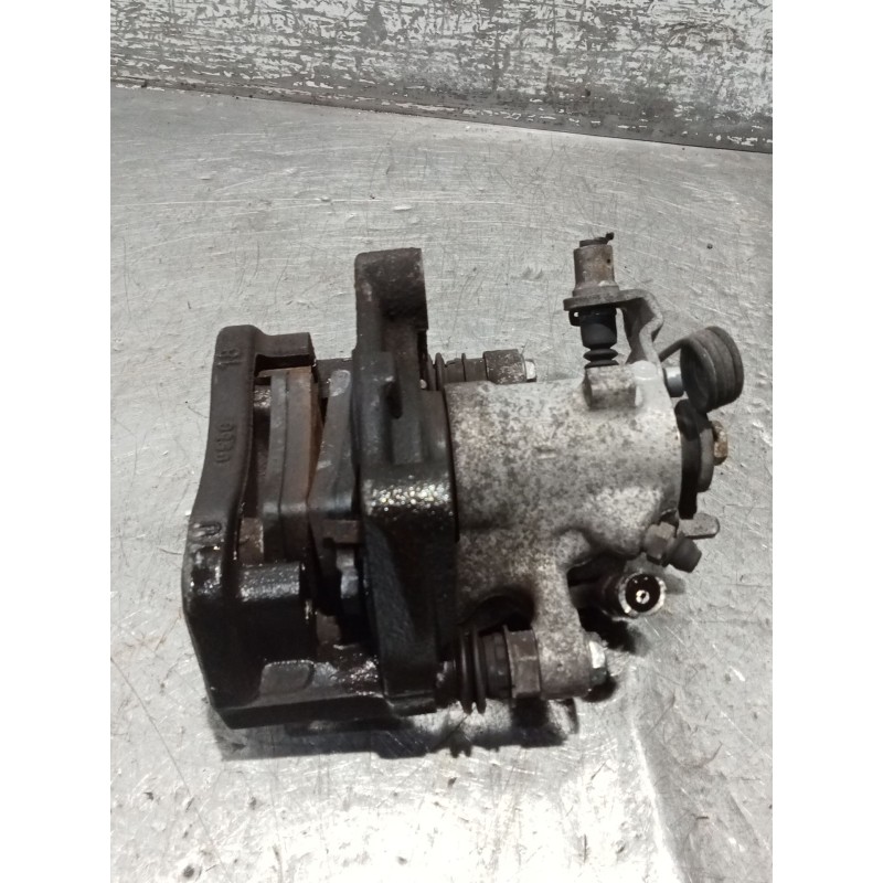 Recambio de pinza freno trasera izquierda para opel astra h gtc (a04) 1.9 cdti (l08) referencia OEM IAM   04